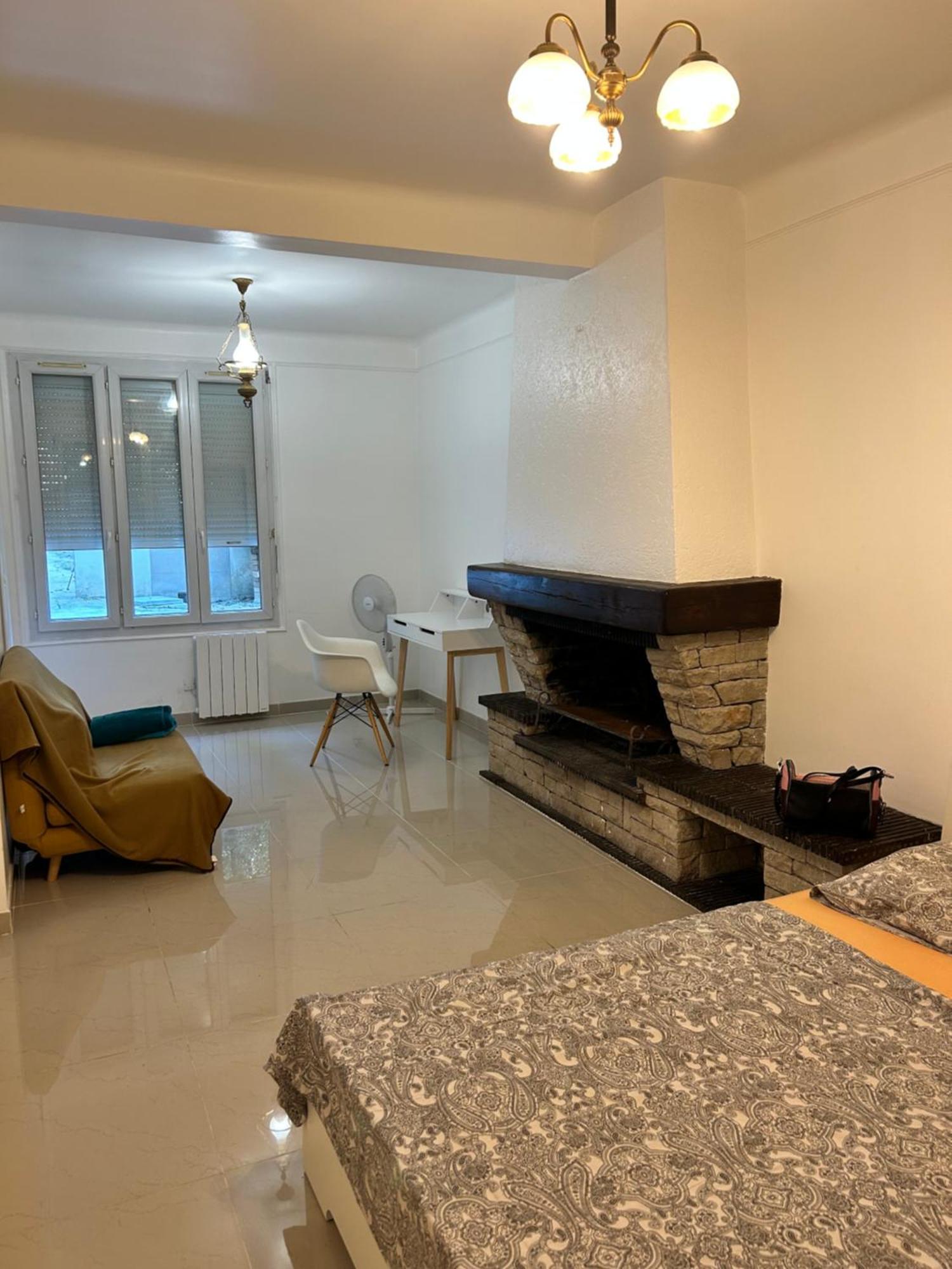 Grand Logement Centre Ville Massy Massy  Buitenkant foto